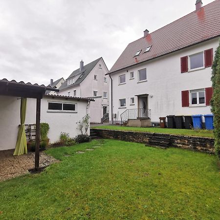 3 Zimmer Ferienwohnung Mit Eigenem Garten Trossingen Kültér fotó